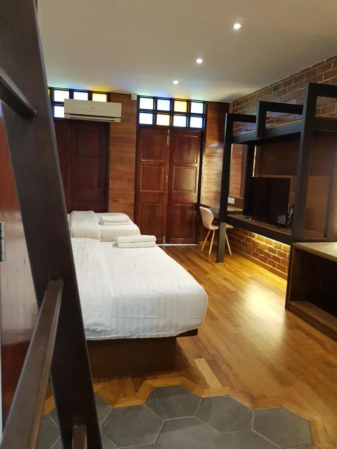 Little Kampung Studio Teluk Intan Kültér fotó
