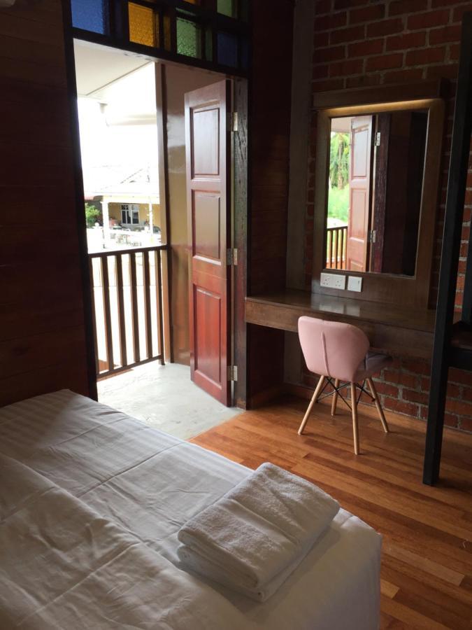 Little Kampung Studio Teluk Intan Kültér fotó